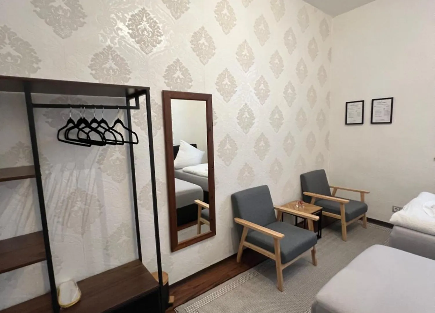 Sahara Hosting Room 1 & 3 Nuremberga