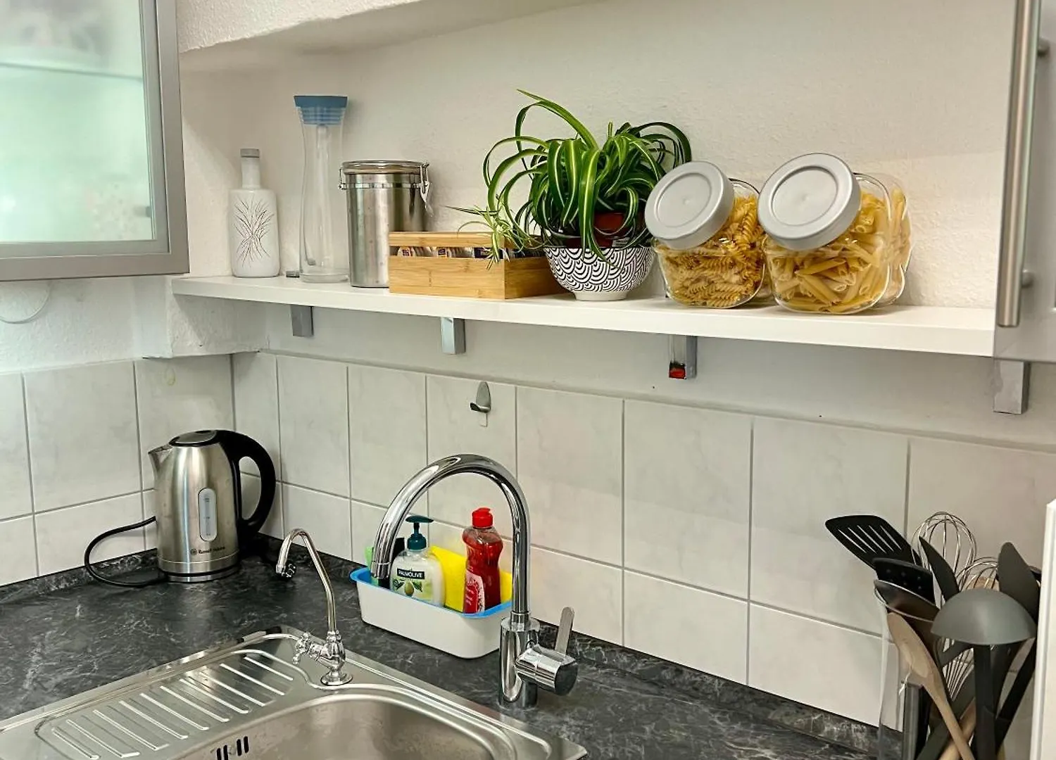 Sahara Hosting Apartments Nuernberg City Room 1 & 3