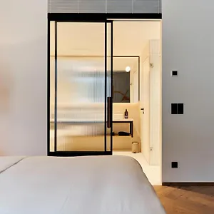 Hotel Karl August - A Neighborhood, Nuremberga