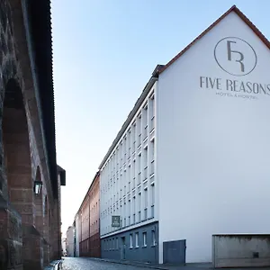 Five Reasons & Vandrerhjem